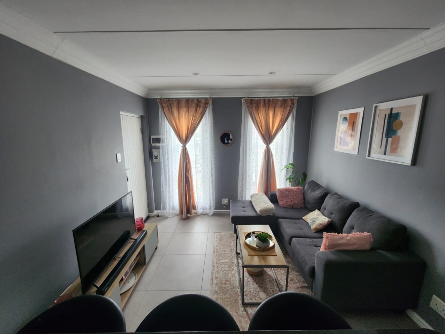 To Let 3 Bedroom Property for Rent in Cambridge West Eastern Cape